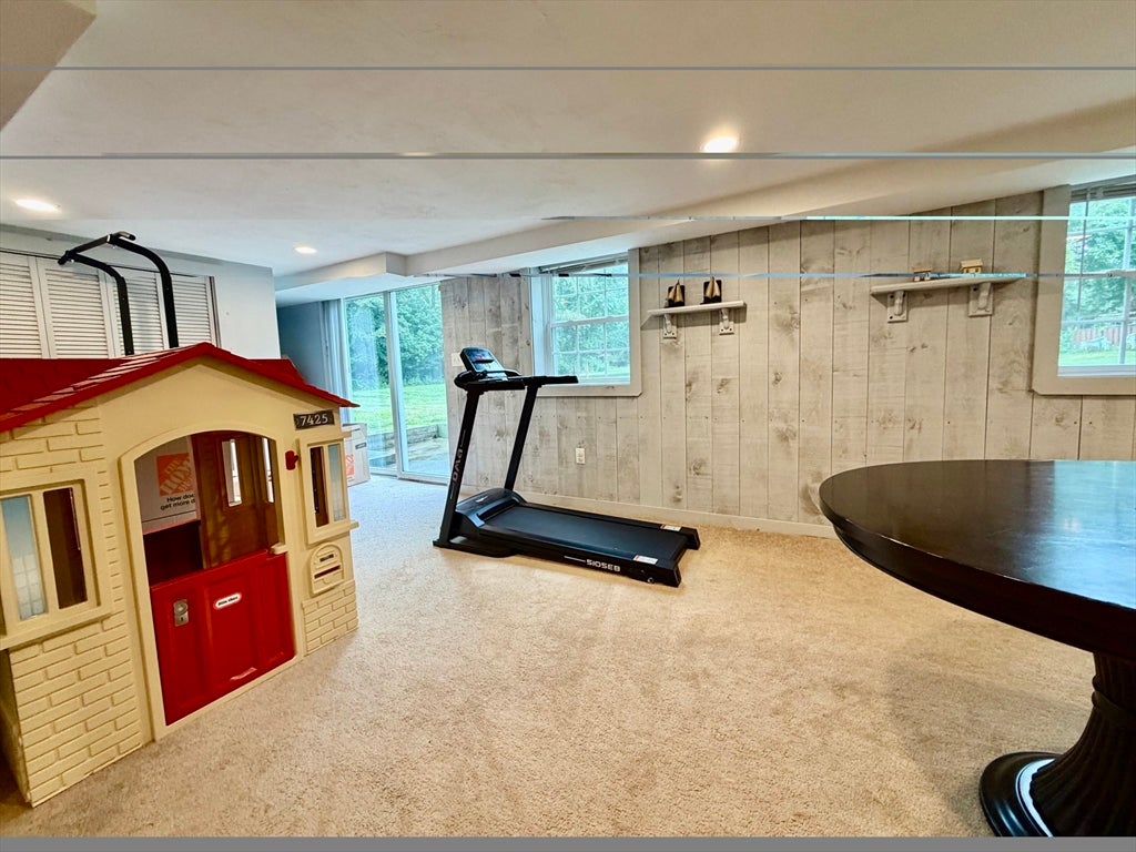 177 Pond St, Holbrook, MA Photo #23