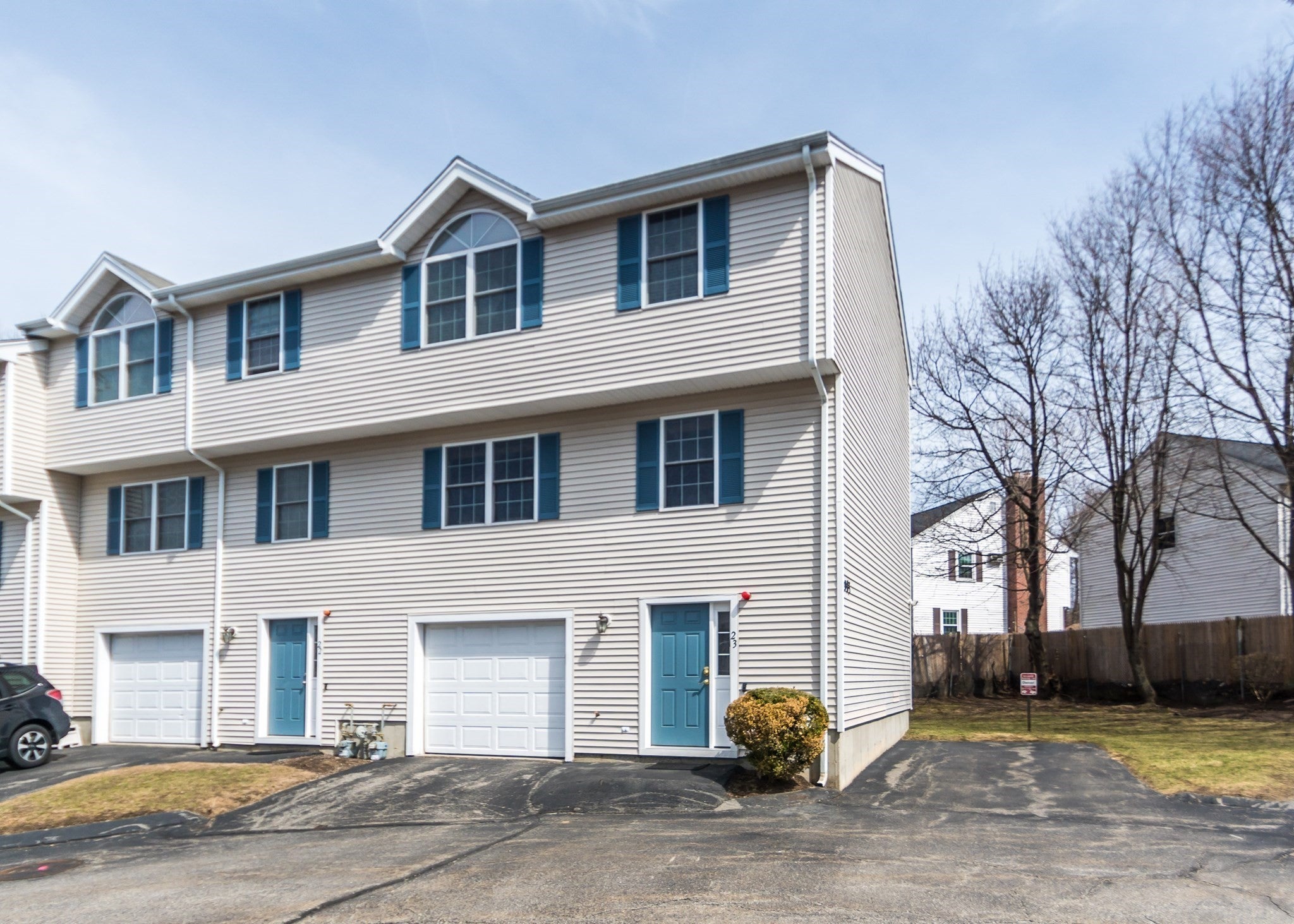 985 Trapelo Road