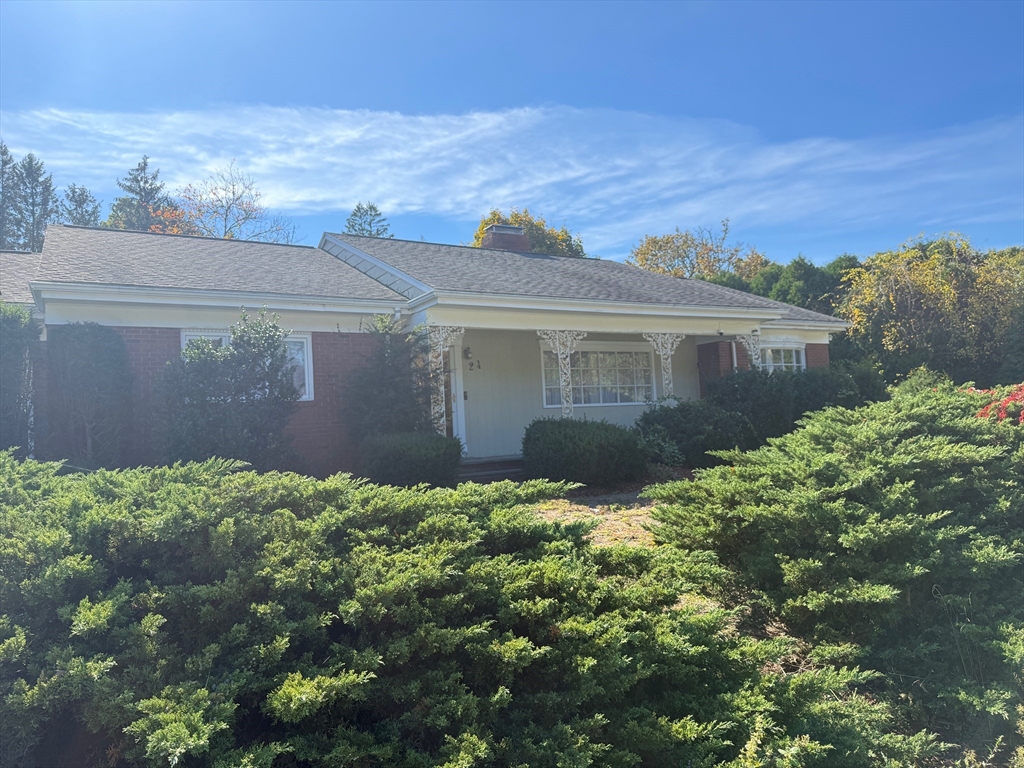 24 Wayne Memorial Dr