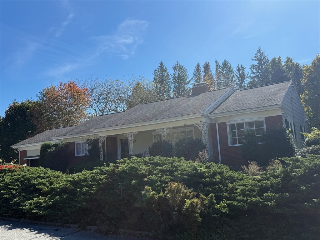24 Wayne Memorial Dr