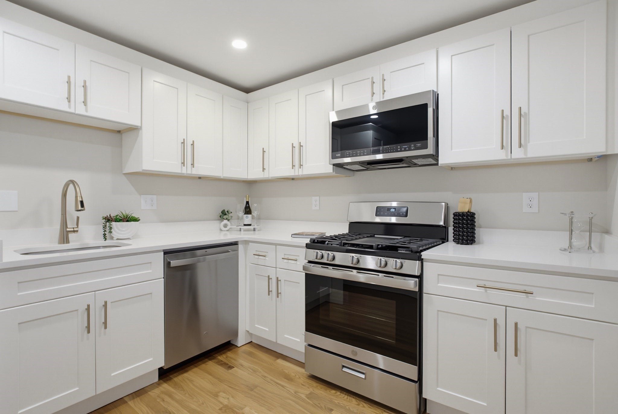 926 East St, Dedham, MA, 926 East St, Dedham, MA Photo #4