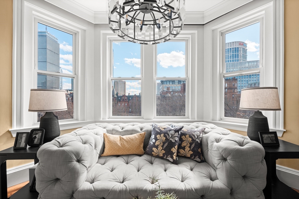 345 Commonwealth Ave 7