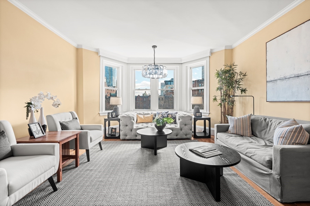 345 Commonwealth Ave 7