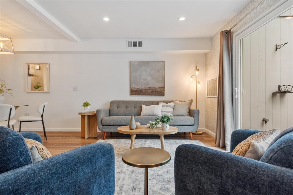 2 Beal's Cove Road #F, Hingham, MA Photo #15