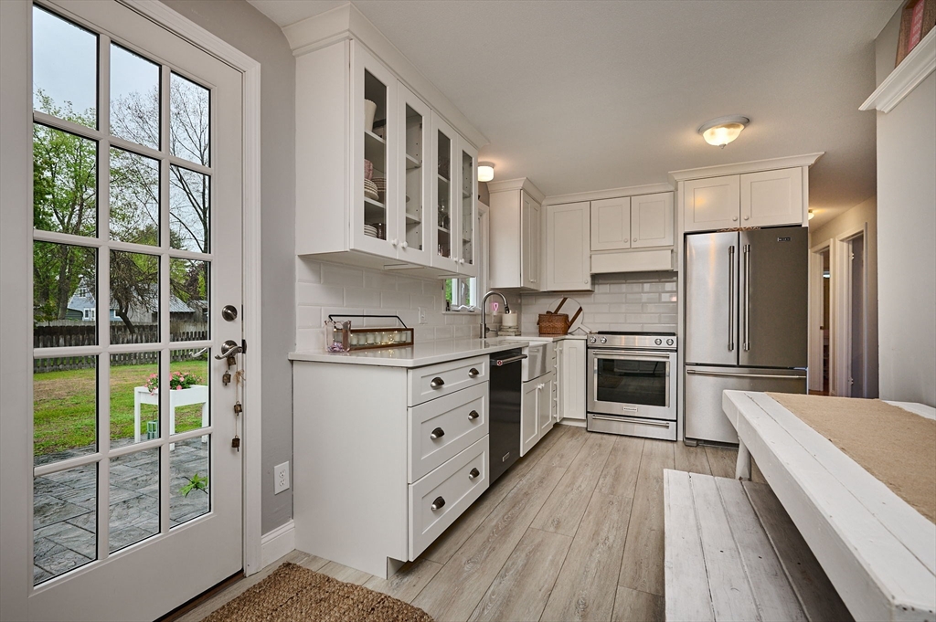 19 Beyer Dr, Easthampton, MA Photo #9