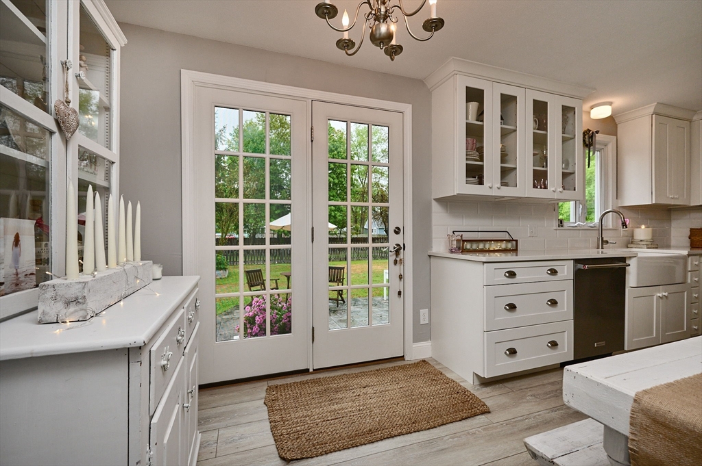 19 Beyer Dr, Easthampton, MA Photo #7