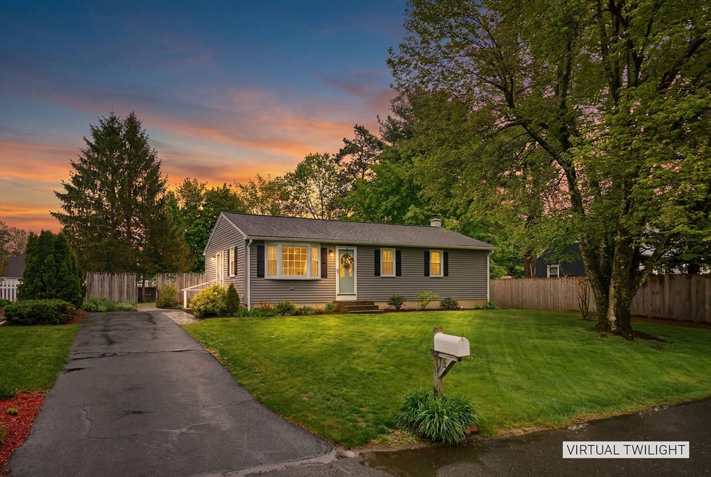 19 Beyer Dr, Easthampton, MA Photo #1