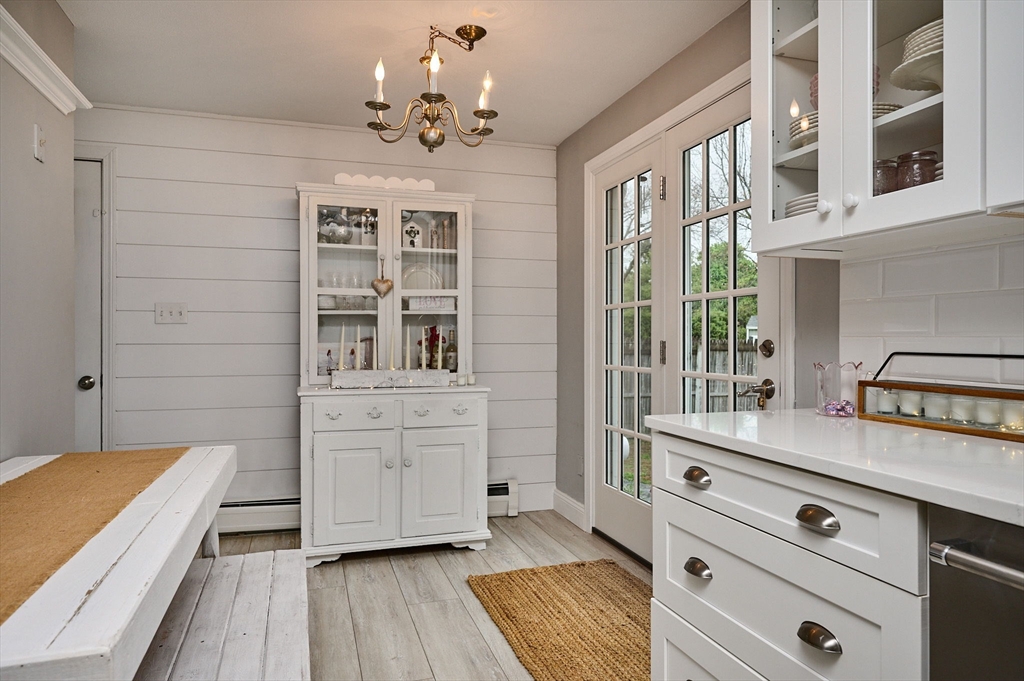 19 Beyer Dr, Easthampton, MA Photo #8