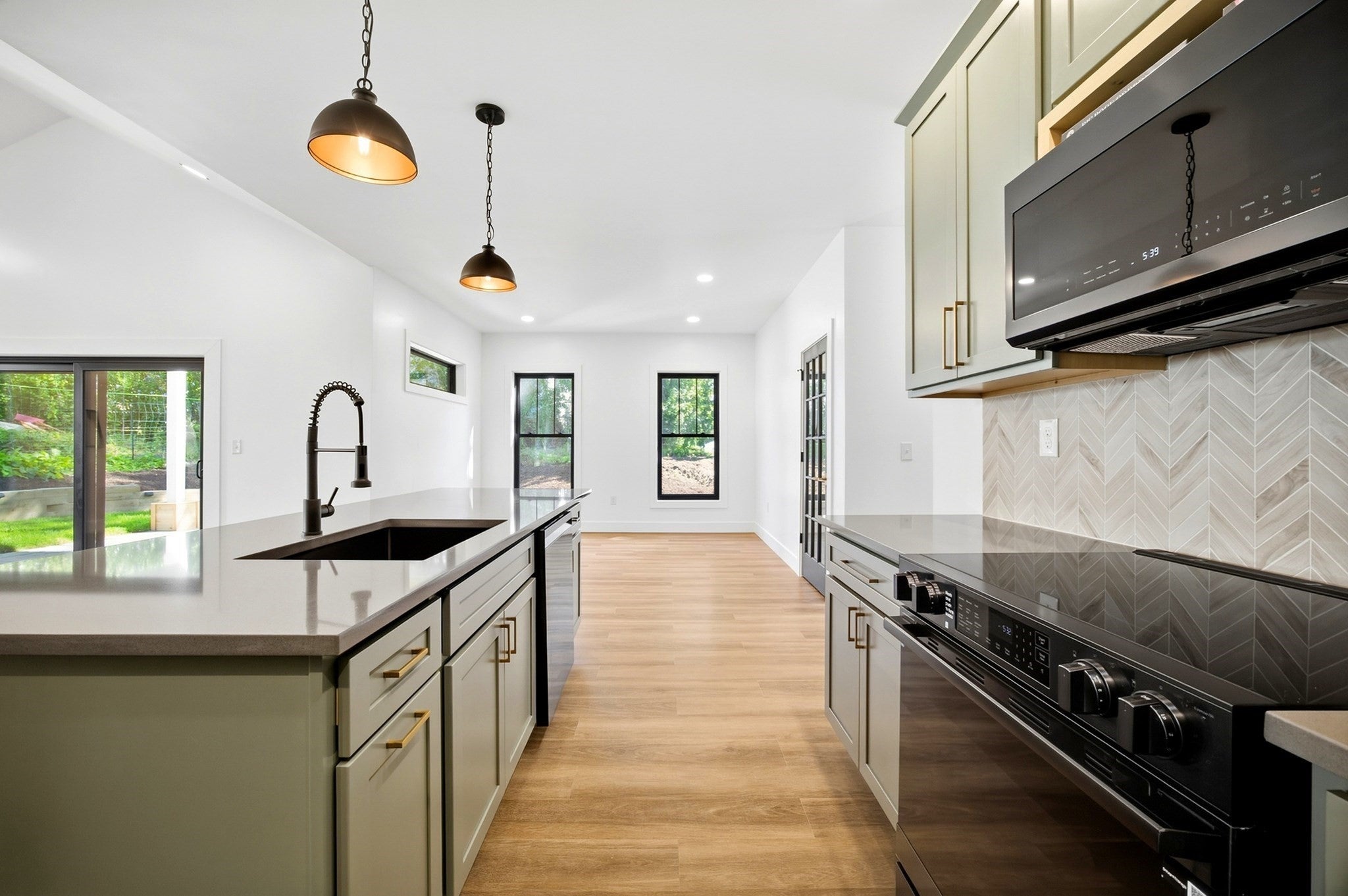 15 Mckinley Ave, South Hadley, MA, 15 Mckinley Ave, South Hadley, MA Photo #15