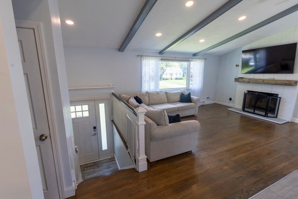 219 Prospect St, Shrewsbury, MA, 219 Prospect St, Shrewsbury, MA Photo #16