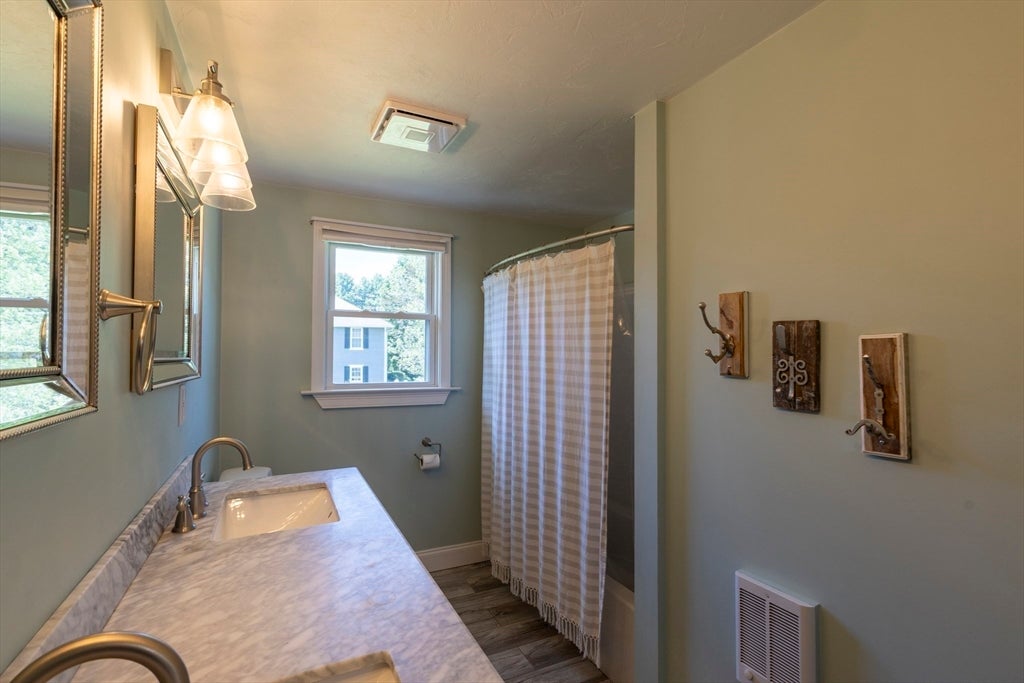 219 Prospect St, Shrewsbury, MA, 219 Prospect St, Shrewsbury, MA Photo #8