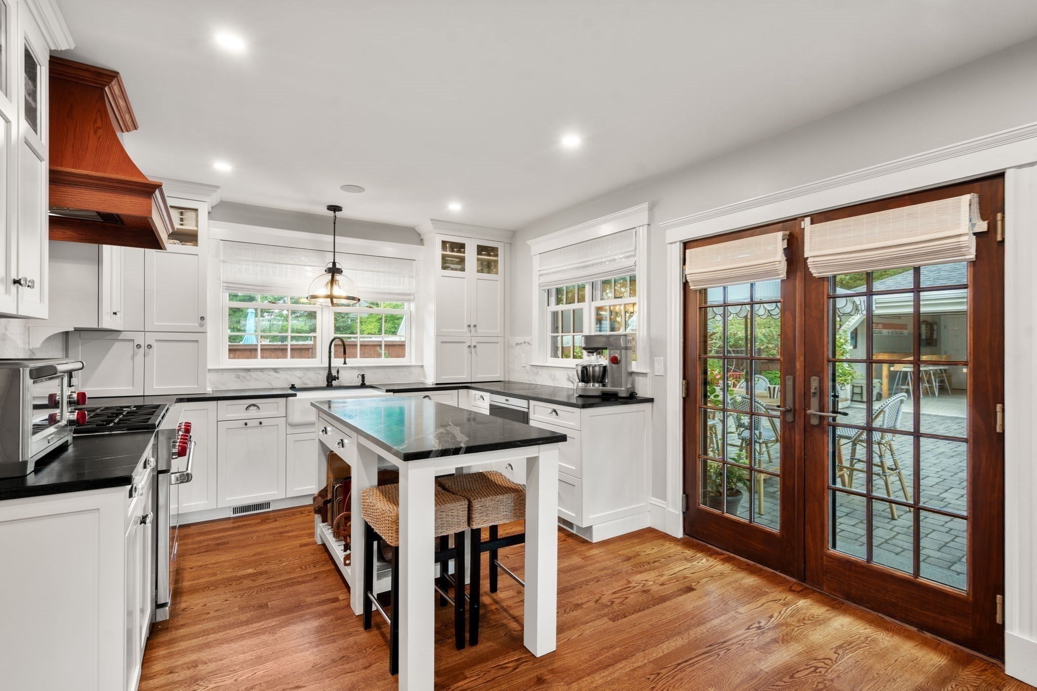 22 Windsor Rd, Milton, MA Photo #20