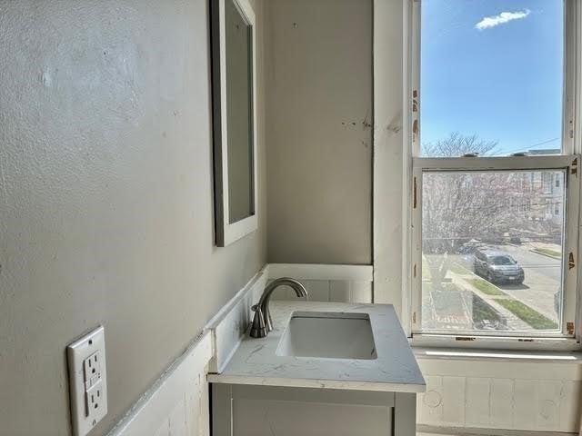 653 Brock Avenue #2, New Bedford, MA Photo #13