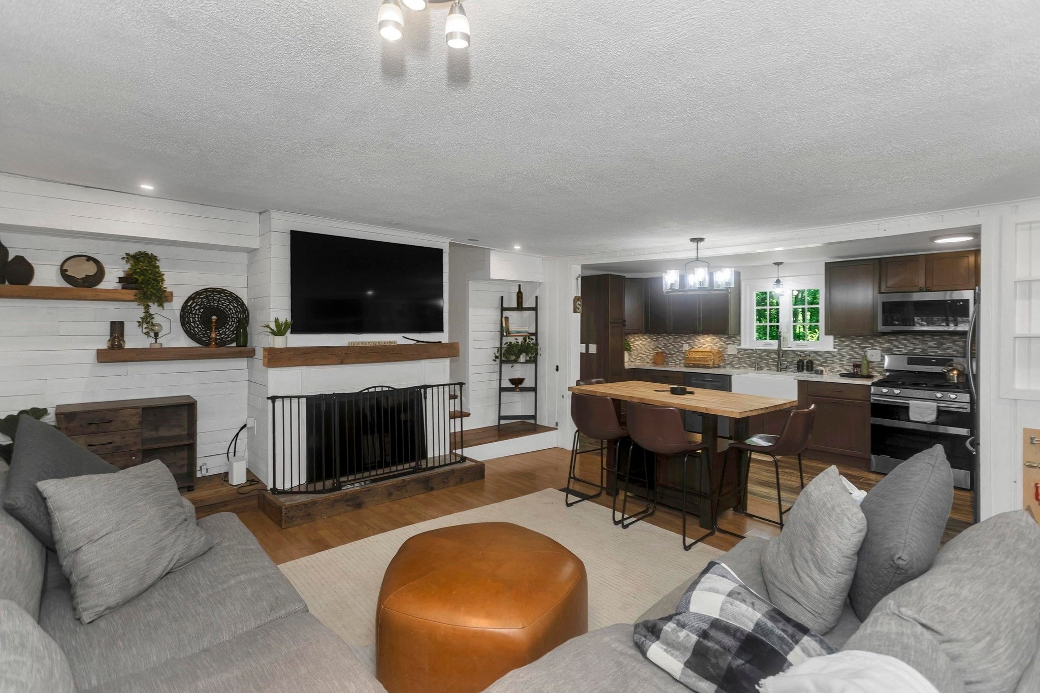 30 Cove Island Rd, South Hadley, MA, 30 Cove Island Rd, South Hadley, MA Photo #12