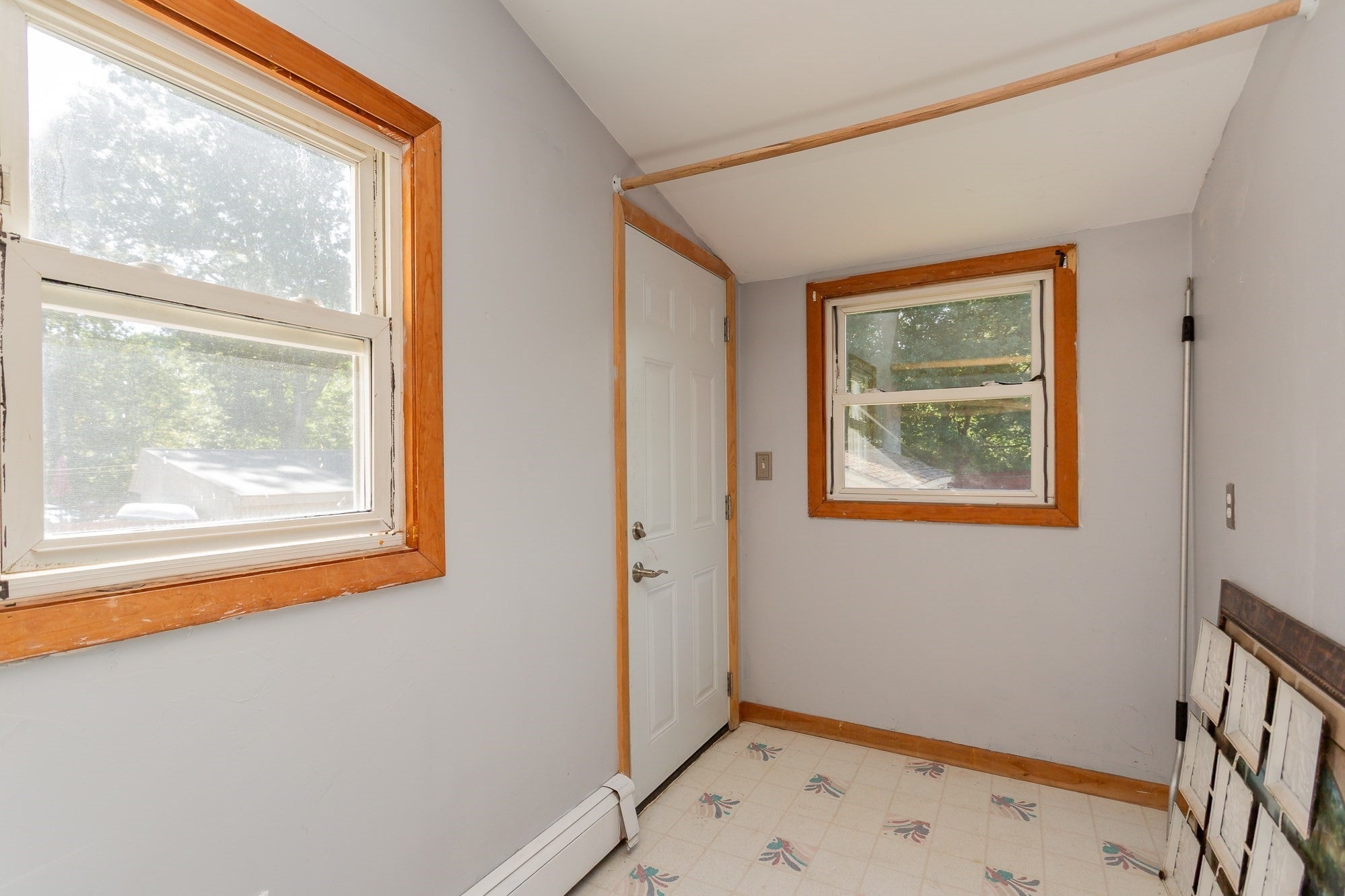 359 Pike Ave, Attleboro, MA Photo #18