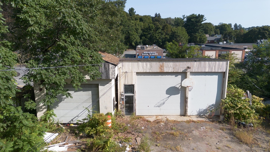 455 Grove St
