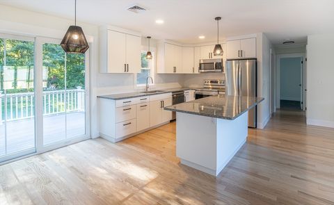 9 Susan Drive Dudley MA 01571