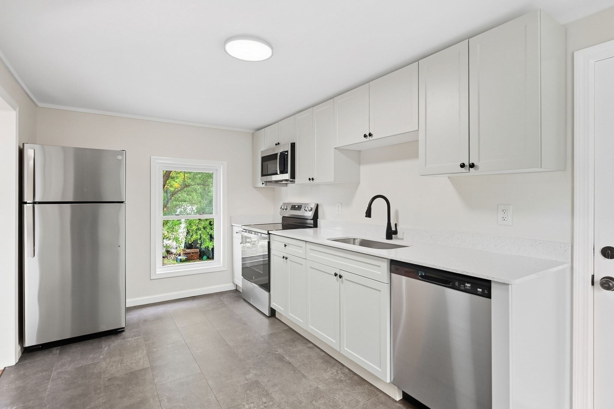 74 S Maple St, Westfield, MA, 74 S Maple St, Westfield, MA Photo #17