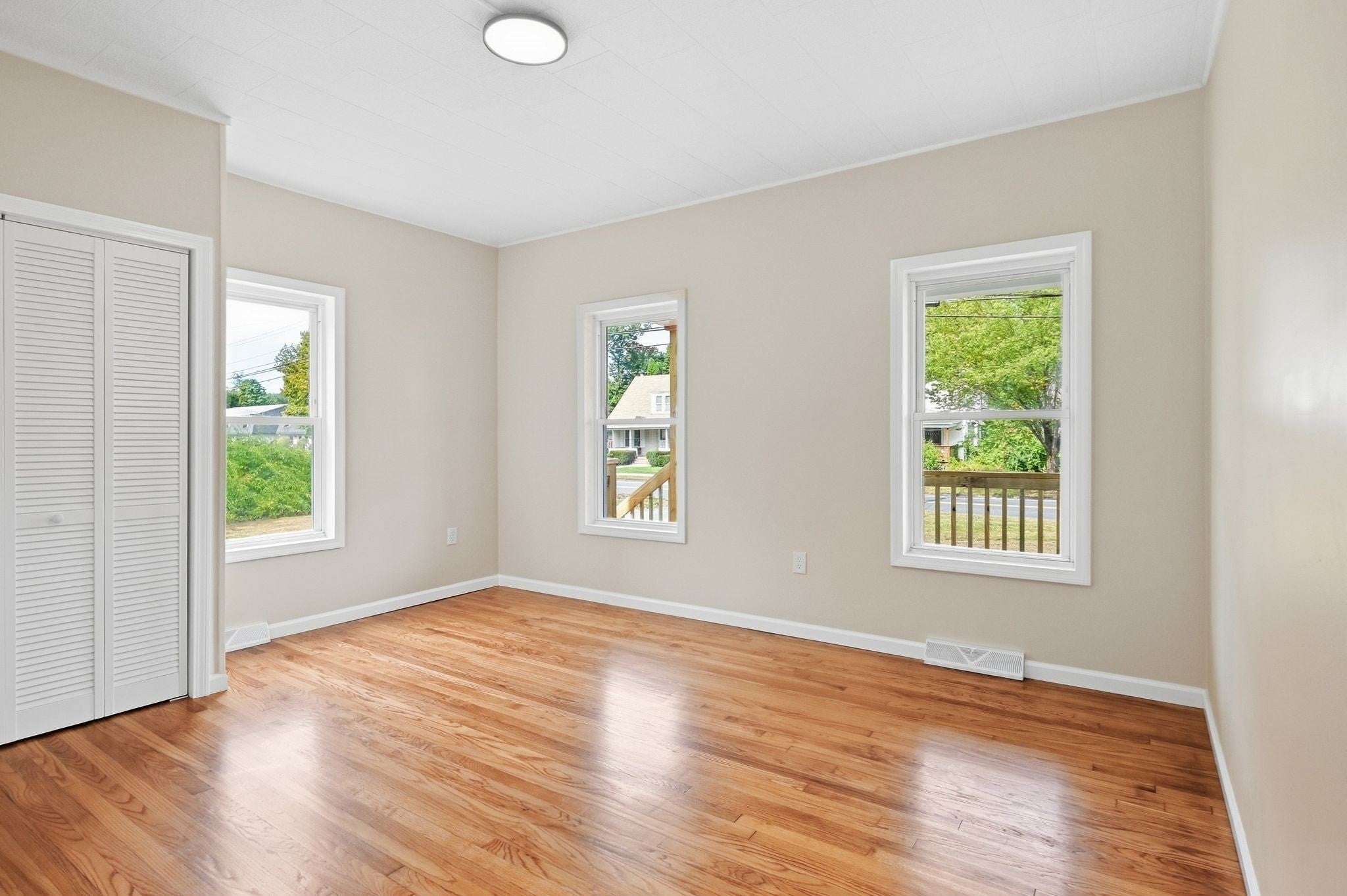 74 S Maple St, Westfield, MA, 74 S Maple St, Westfield, MA Photo #9
