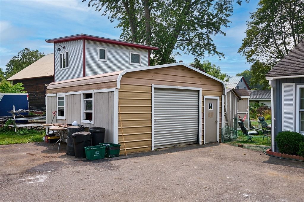 311 Chapman St
