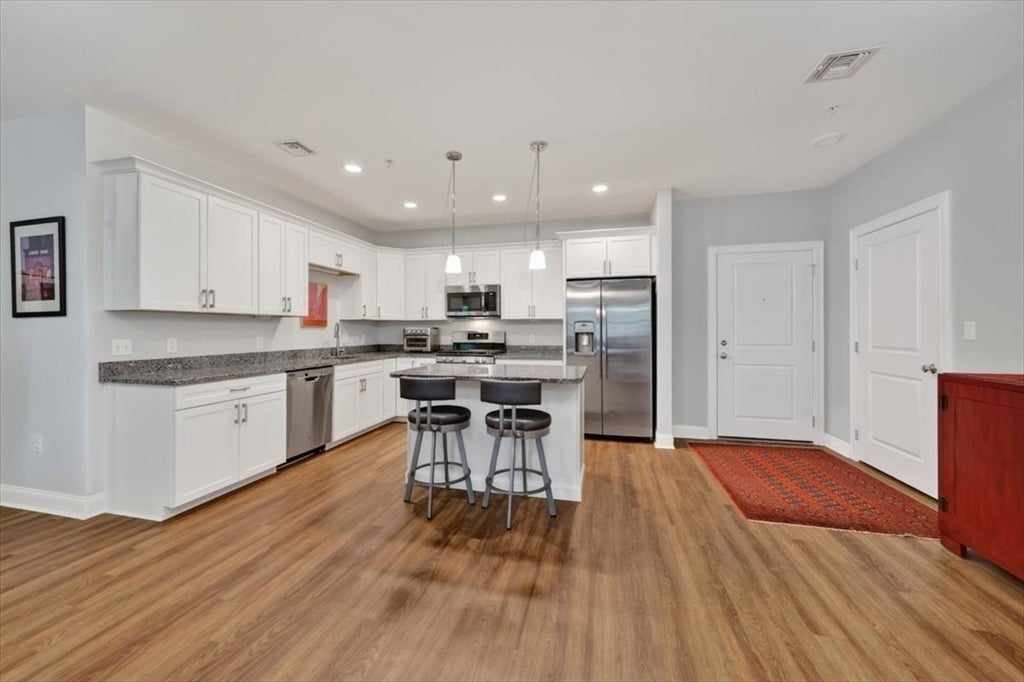 2 Longwood Lane #204, Hanover, MA, 2 Longwood Lane #204, Hanover, MA Photo #1