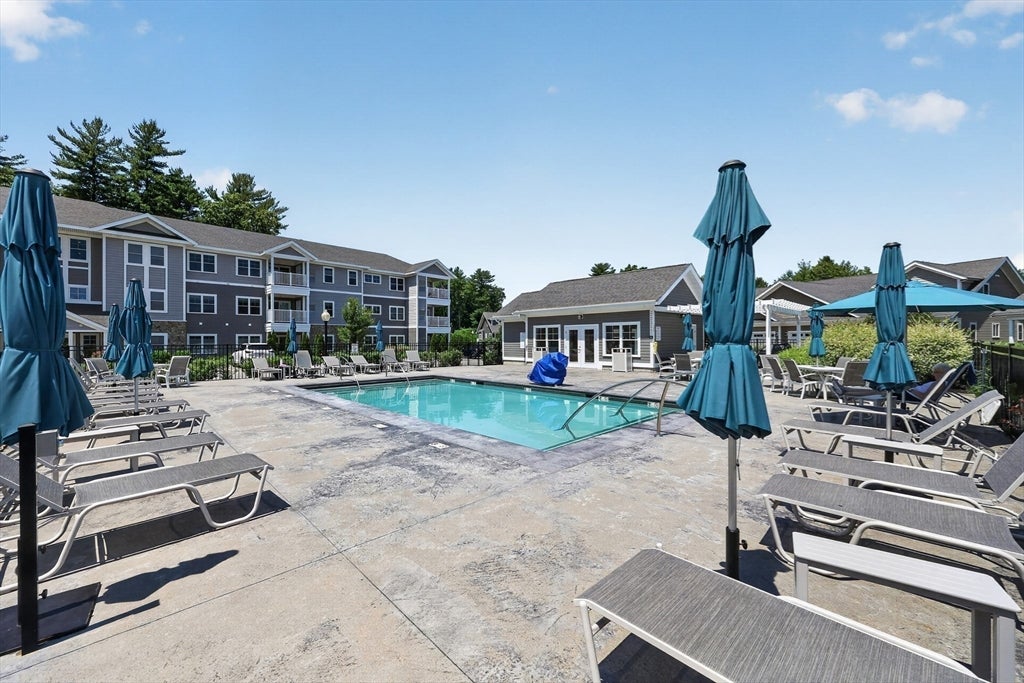 2 Longwood Lane #204, Hanover, MA, 2 Longwood Lane #204, Hanover, MA Photo #7