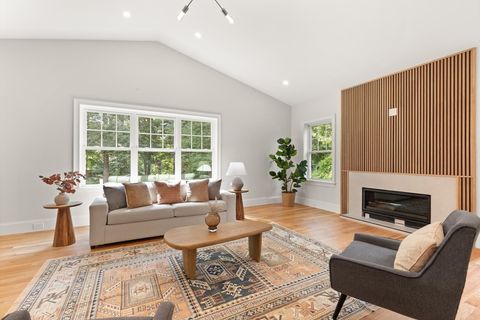 38 Freeport Drive Burlington MA 01803