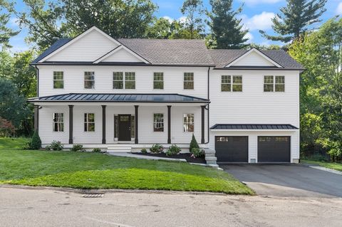 38 Freeport Drive Burlington MA 01803