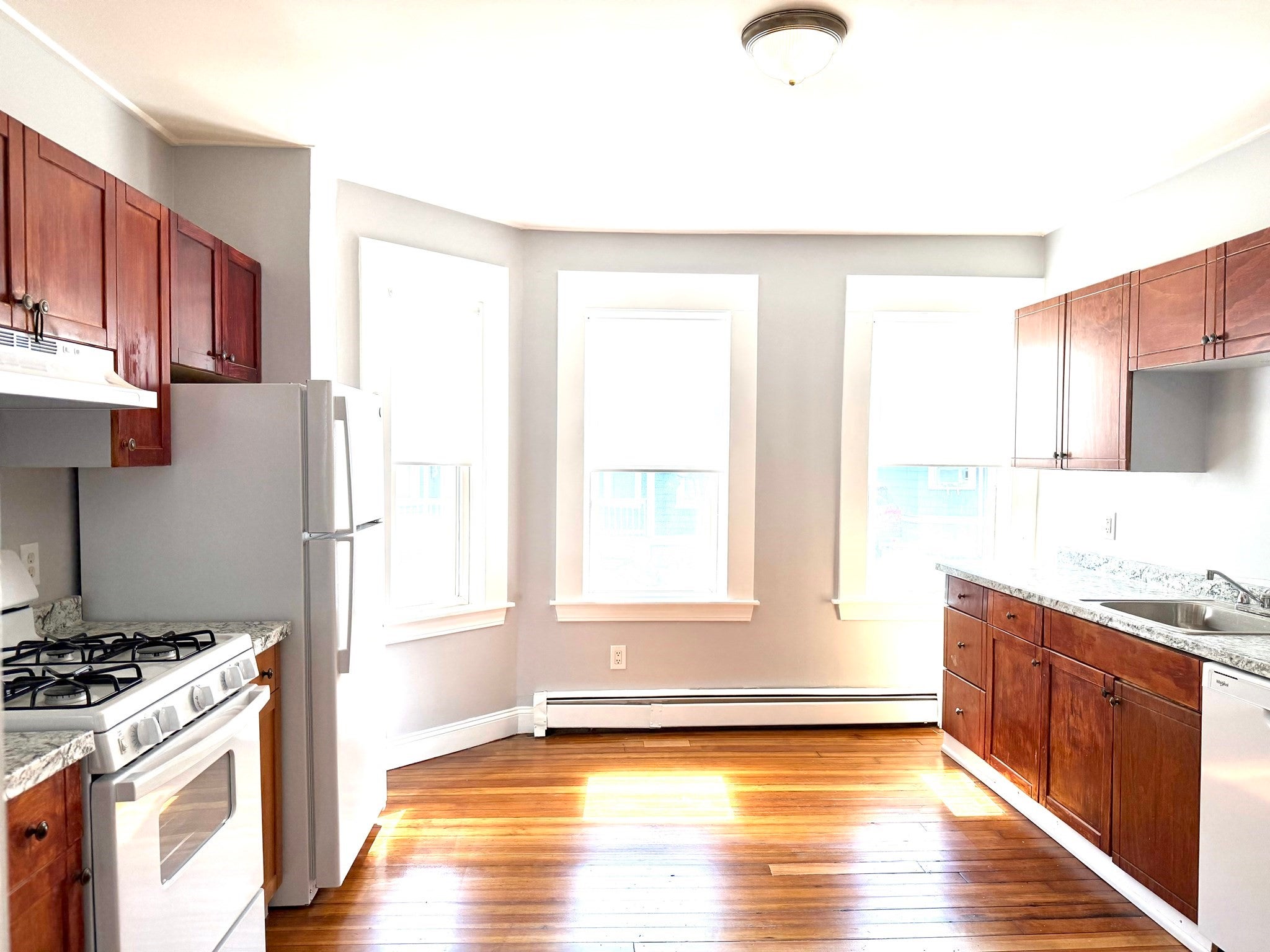 43 Dow St #1, Salem, MA Photo #4