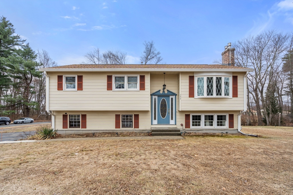 373 Birnie Ave
