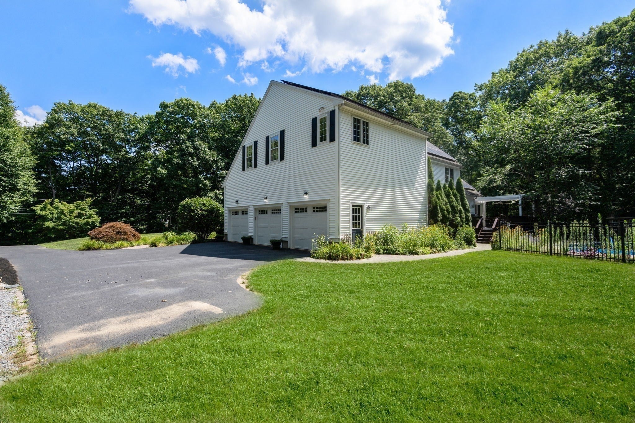 66 Glenview St, Upton, MA Photo #40