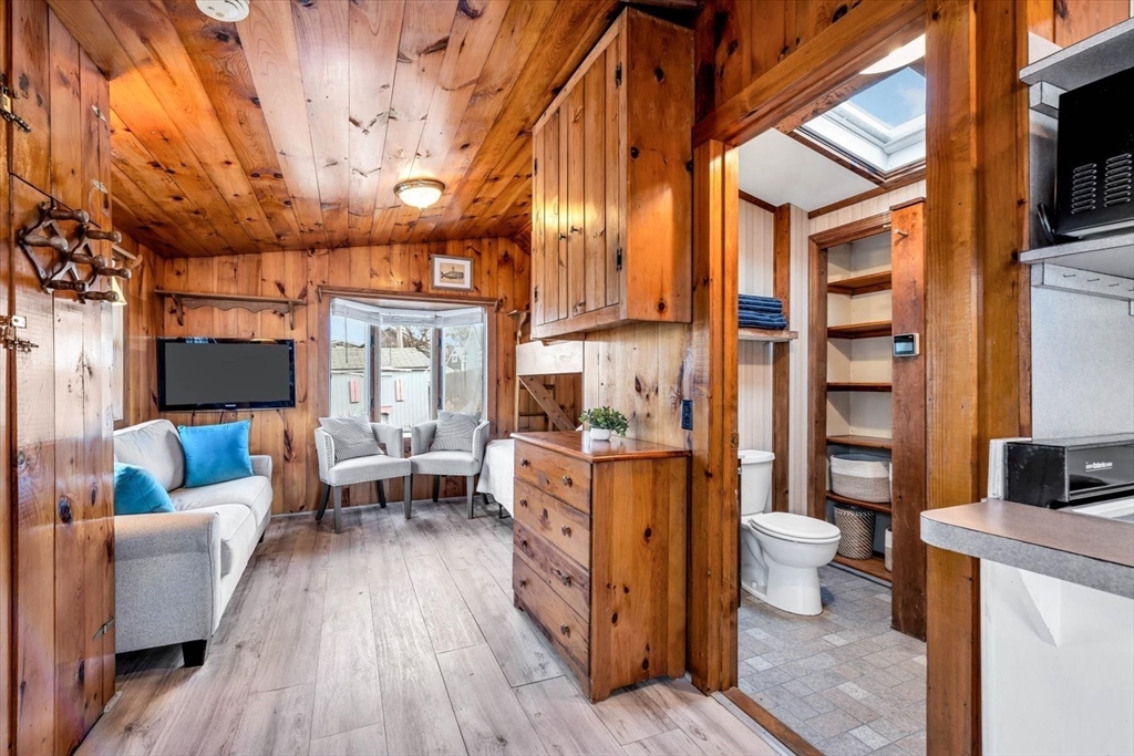 241 Old Wharf Rd Unit 155