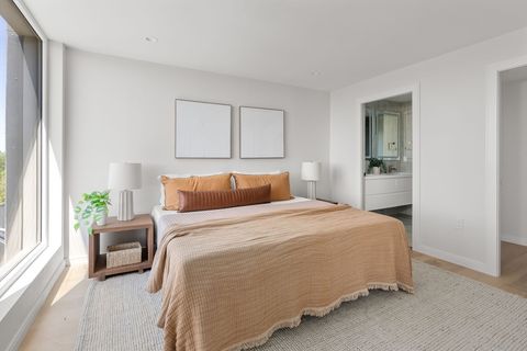 125 Lowell Street 503 Somerville MA 02143