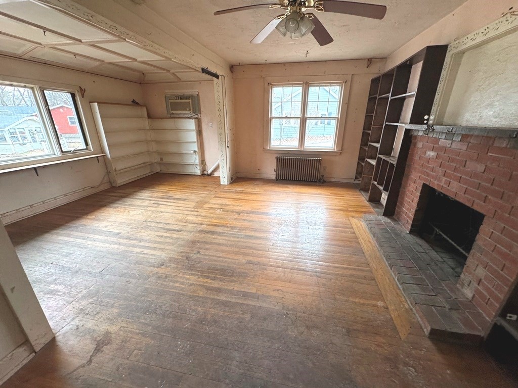 126 Lakehurst Ave