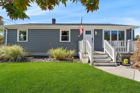 850 Hortonville Rd Swansea MA 02777