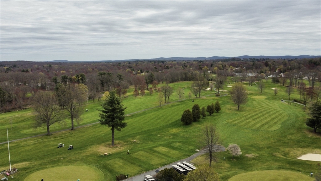 Springfield, Massachusetts 01108, United States, 3 Bedrooms Bedrooms, ,1 BathroomBathrooms,Residential,Pending,114857