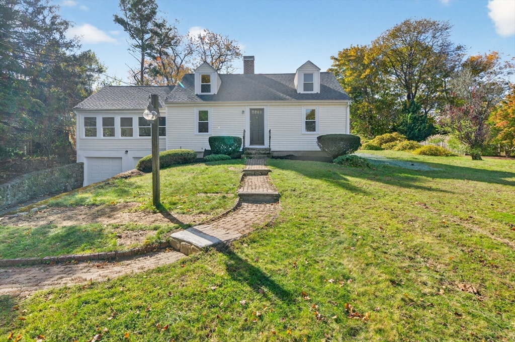59 Greenfield Ln