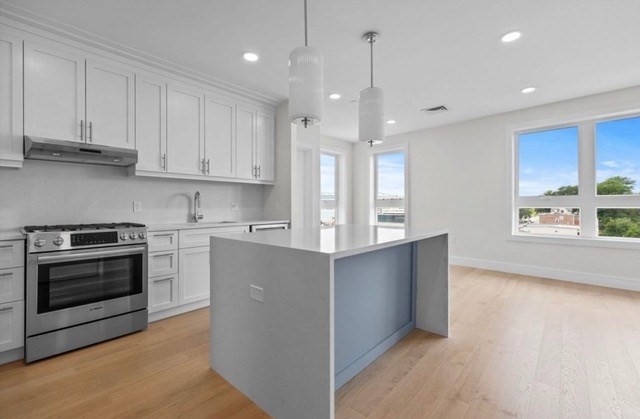 301 Border Street 601