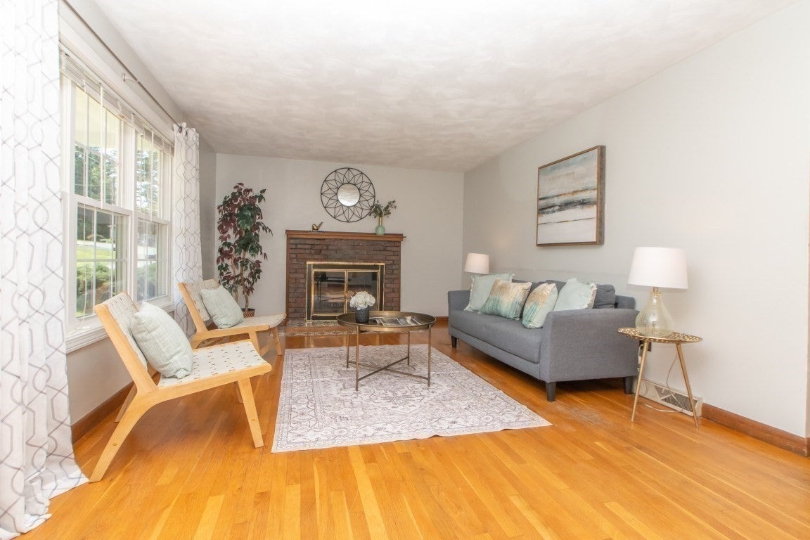 15 Marrett Rd, Burlington, MA, 15 Marrett Rd, Burlington, MA Photo #5