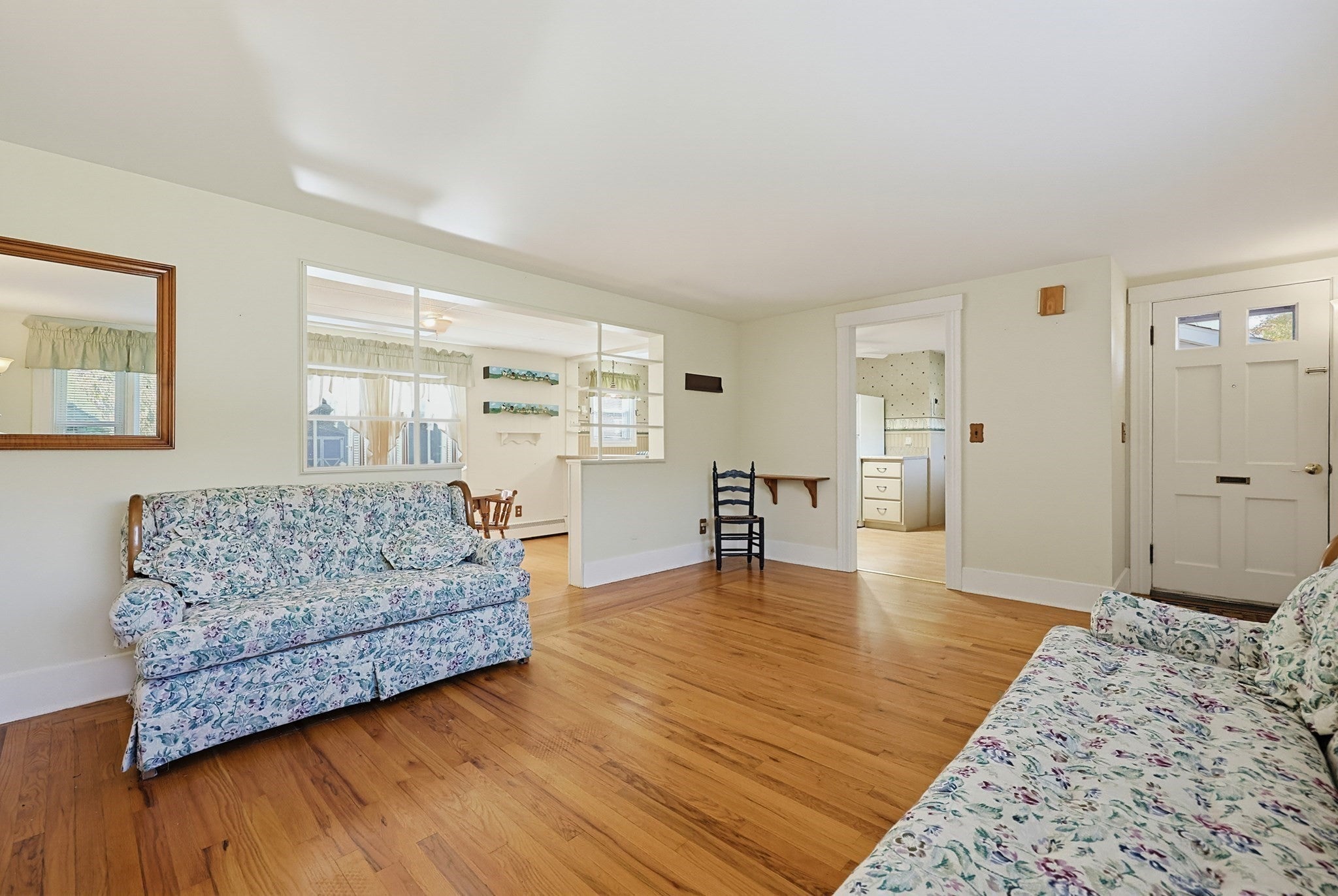 34 Fairlawn St, Northbridge, MA, 34 Fairlawn St, Northbridge, MA Photo #8