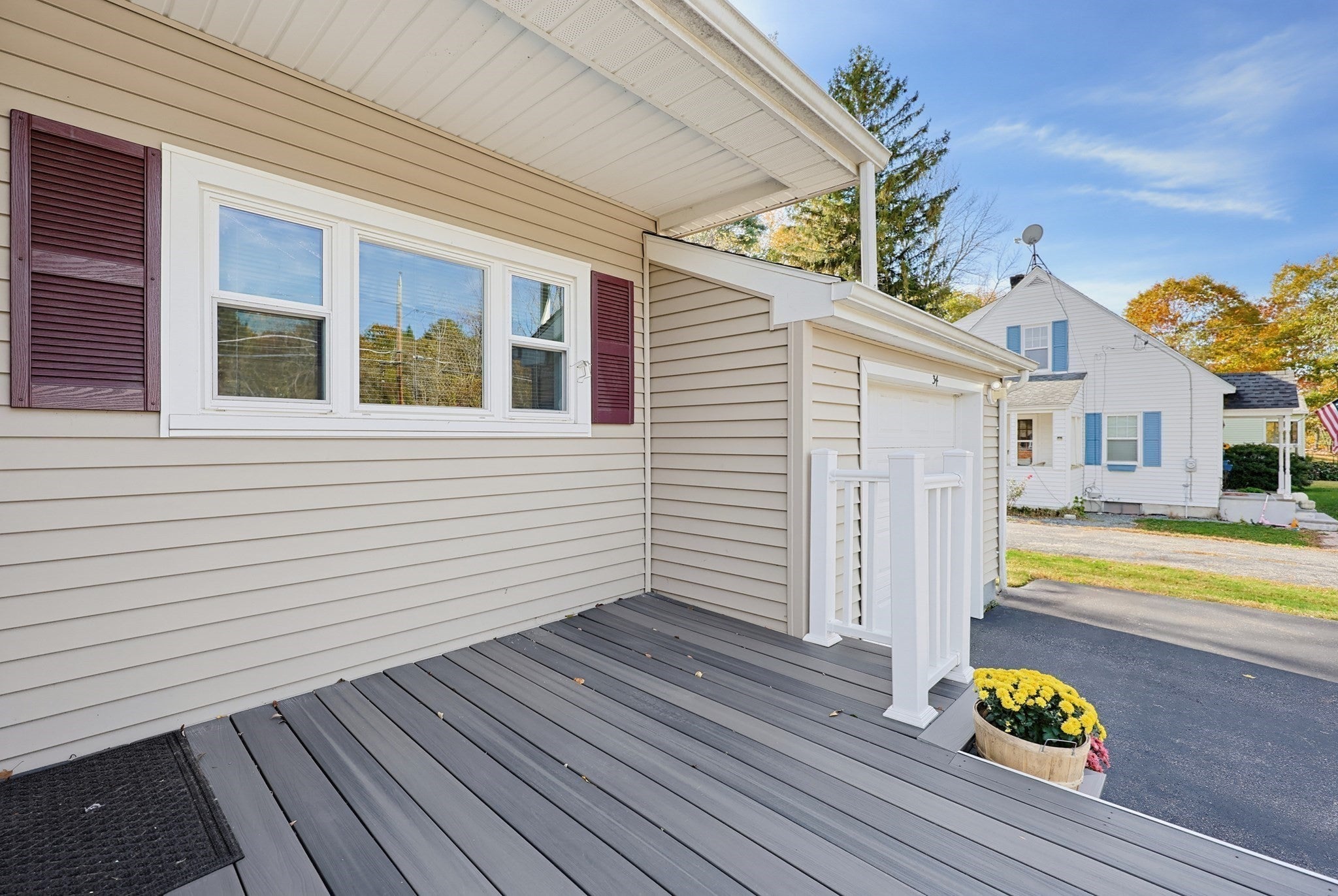 34 Fairlawn St