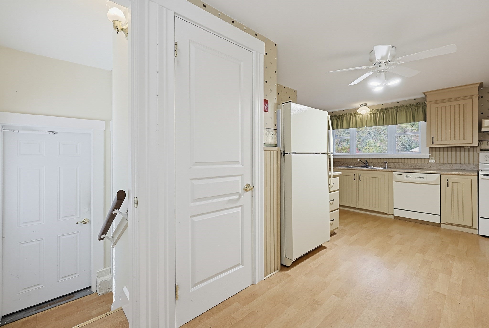 34 Fairlawn St, Northbridge, MA, 34 Fairlawn St, Northbridge, MA Photo #19