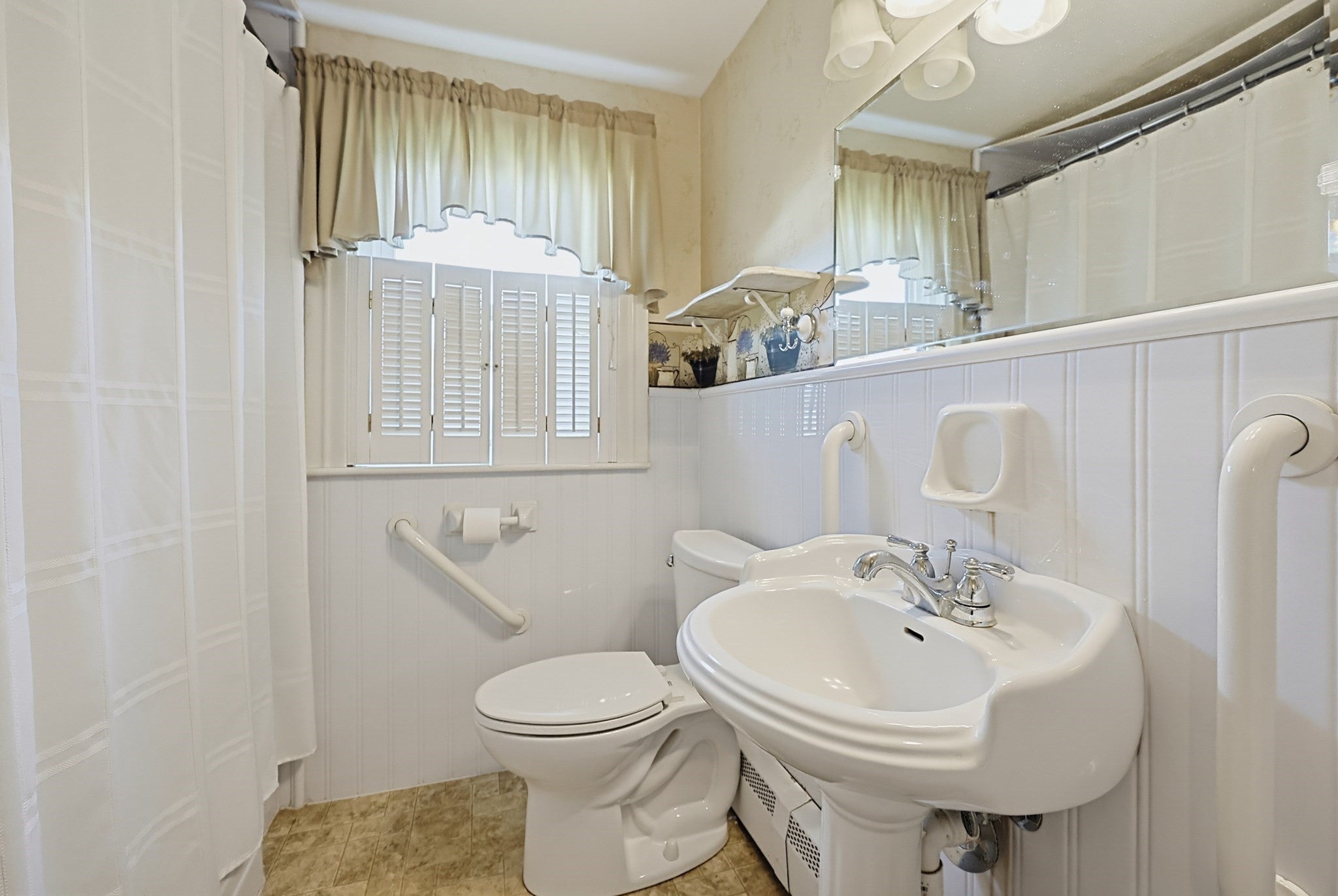 34 Fairlawn St, Northbridge, MA, 34 Fairlawn St, Northbridge, MA Photo #27