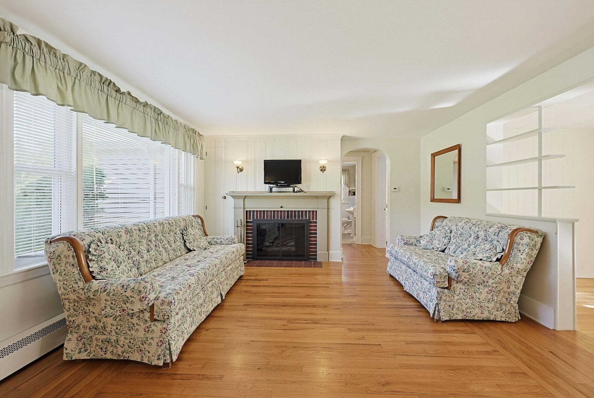 34 Fairlawn St, Northbridge, MA, 34 Fairlawn St, Northbridge, MA Photo #7
