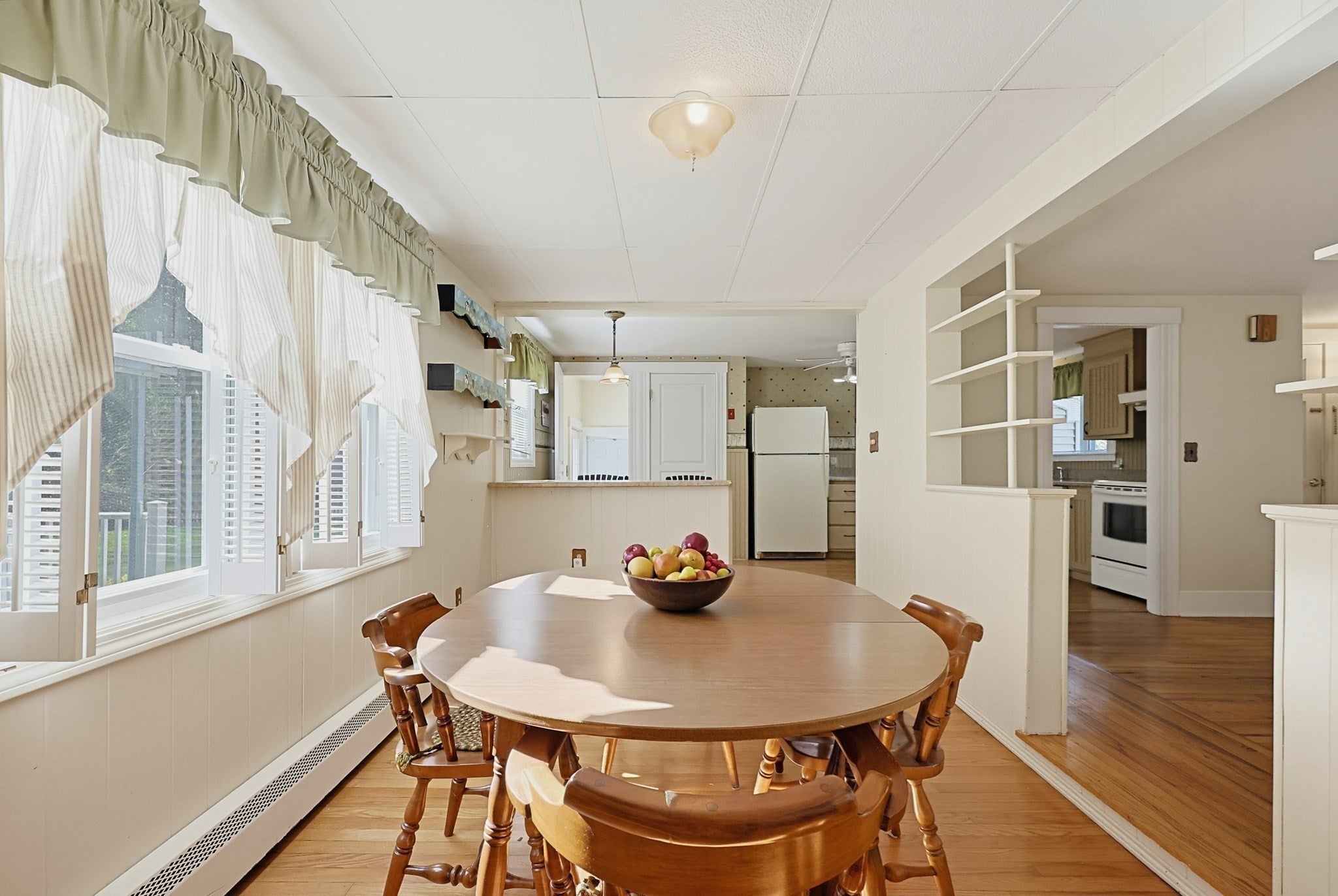 34 Fairlawn St, Northbridge, MA, 34 Fairlawn St, Northbridge, MA Photo #11