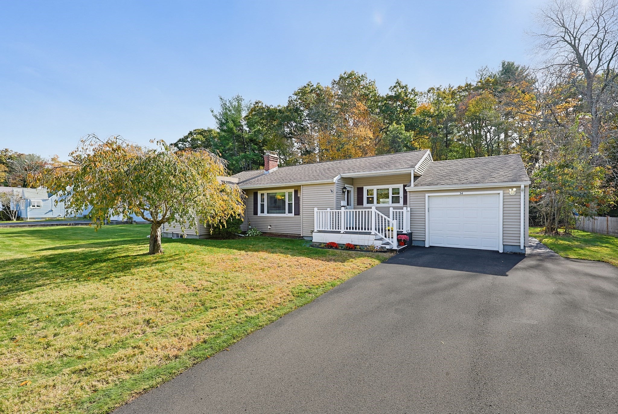 34 Fairlawn St, Northbridge, MA, 34 Fairlawn St, Northbridge, MA Photo #1