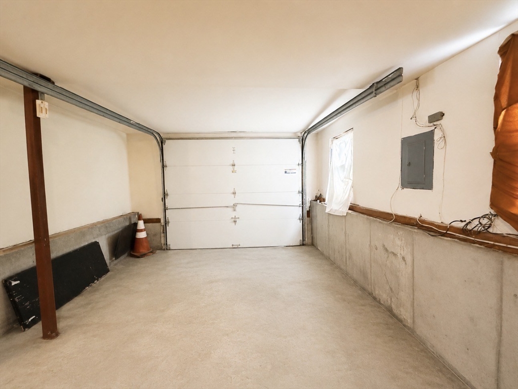 439 Newport Rd, Hull, MA Photo #13