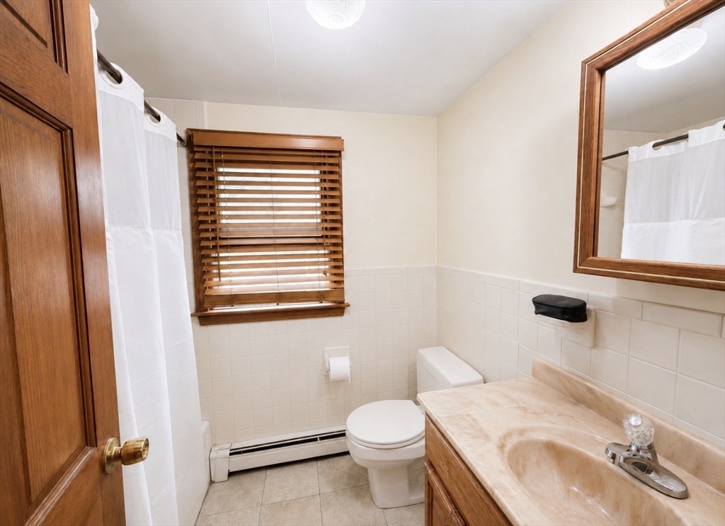 439 Newport Rd, Hull, MA Photo #14