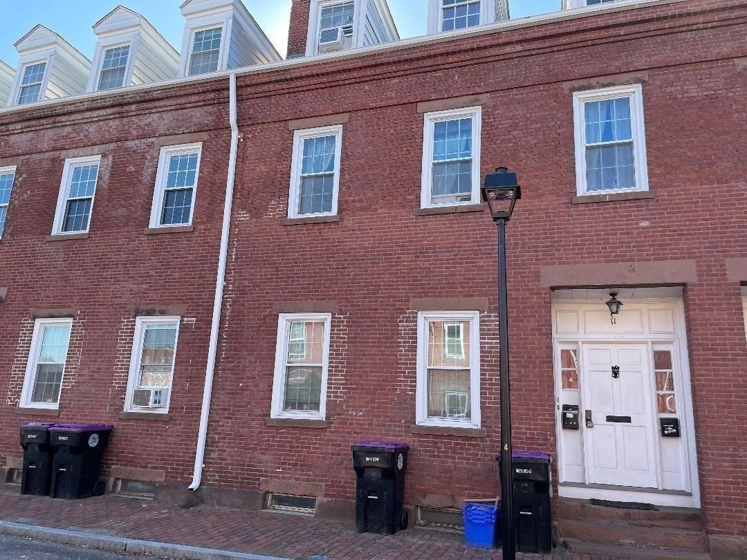 11 Center Street, Holyoke, MA, 11 Center Street, Holyoke, MA Photo #2