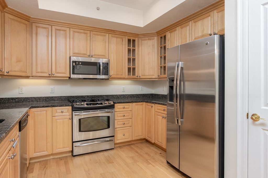 1302 Albion Drive 1302